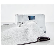 Charger l'image dans la galerie, PFAFF Expression 710SE