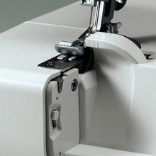 Charger l'image dans la galerie, elna eXtend 845 combinée