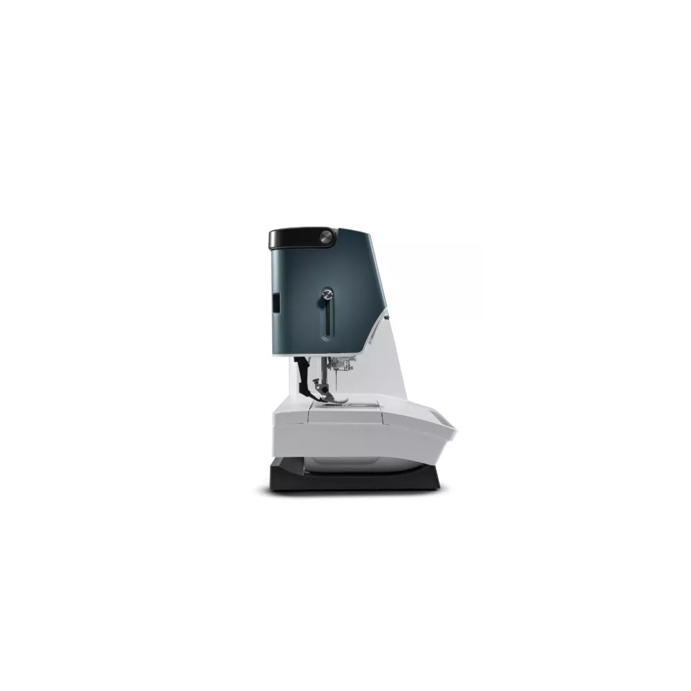 Pfaff Expression 715