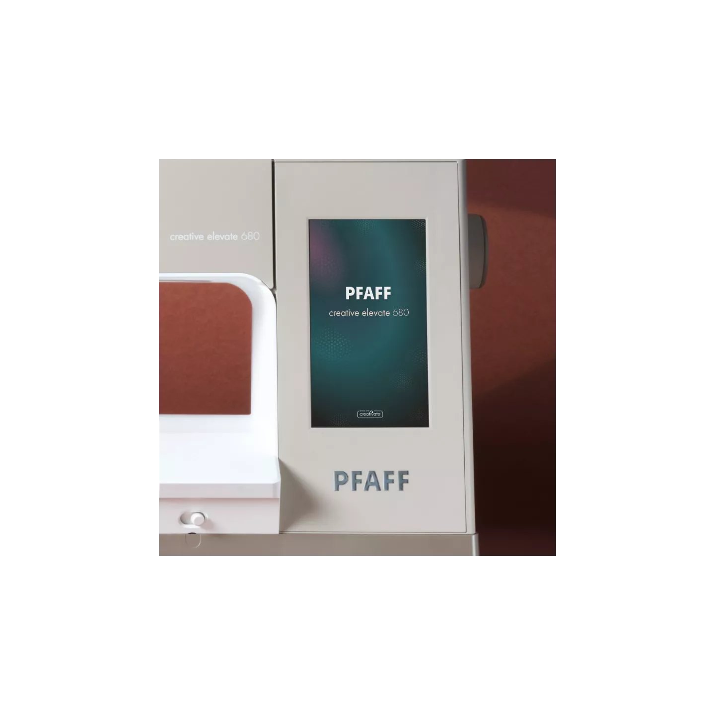 Pfaff Creative Elevate 680