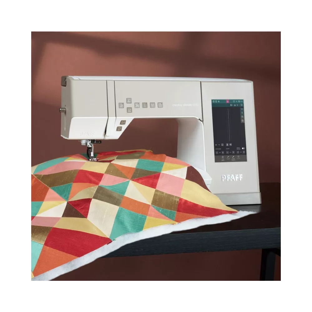 Pfaff Creative Elevate 680