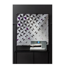 Charger l&#39;image dans la galerie, PFAFF Expression 720 SE
